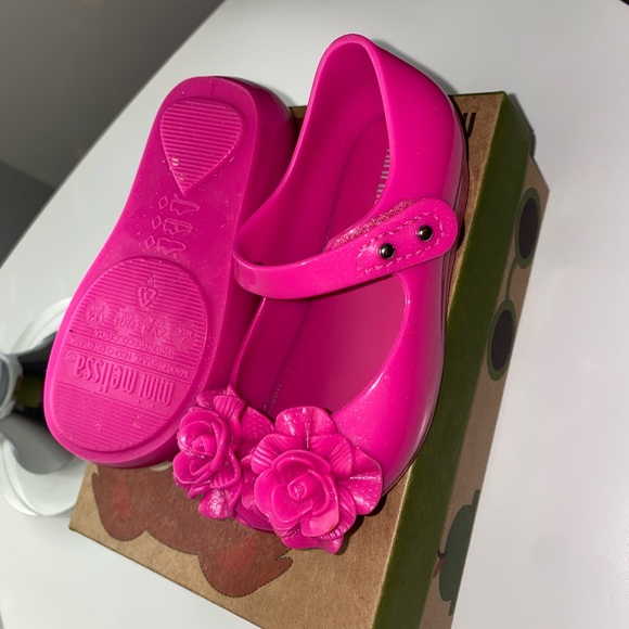 Mini Melissa Girls Fuchsia Ultragirl garden shoes - Picture 2 of 3